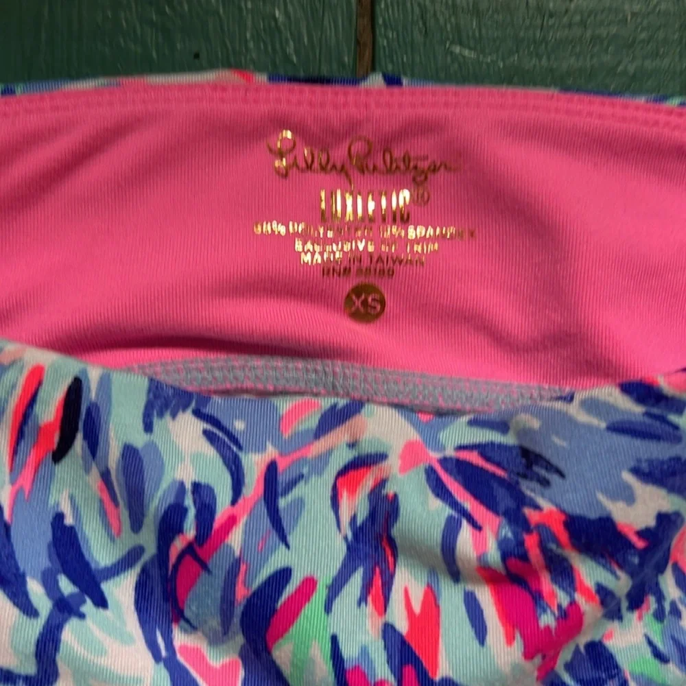 EUC Weekender Cabana Cocktail Leggings